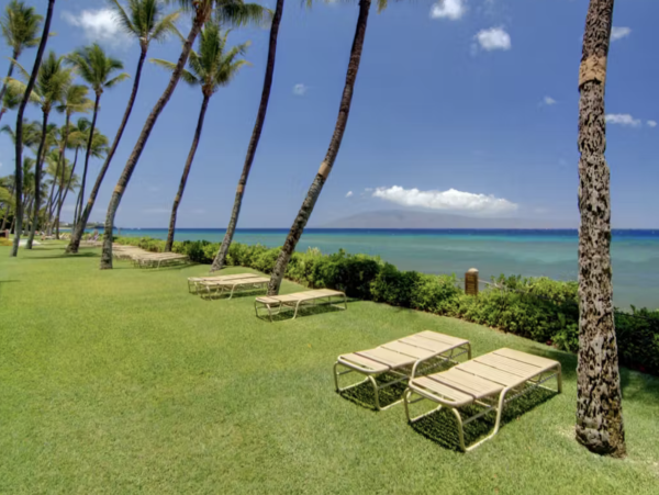 Pacific Ocean Almost at Your Door The number 1 Vacation Rental