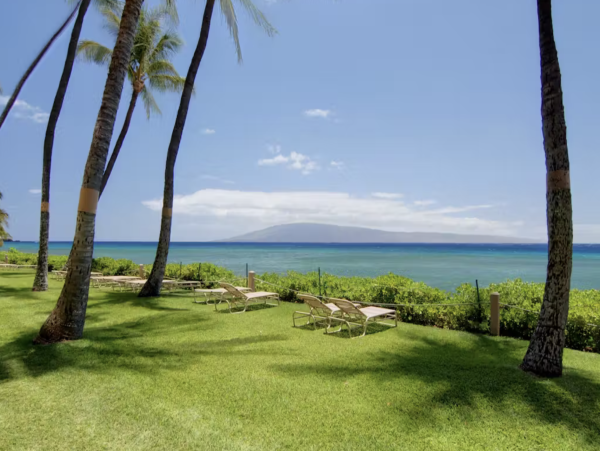 Pacific Ocean Almost at Your Door The number 1 Vacation Rental
