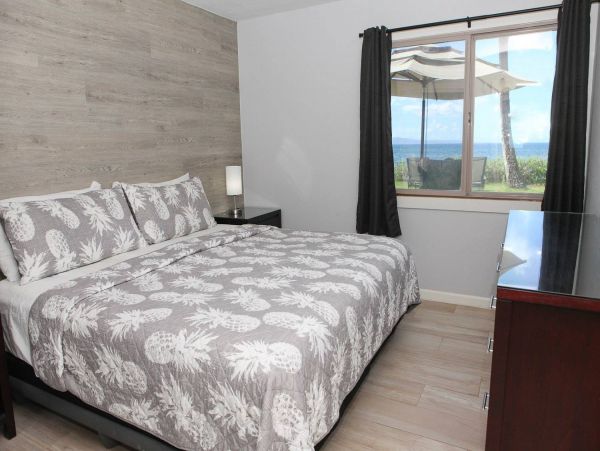 Oceanfront Vacation Condo One Bedroom