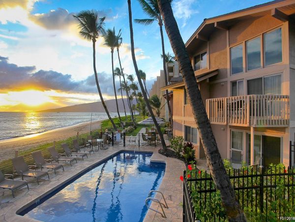 Oceanfront Vacation Condo One Bedroom