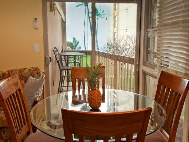 Khei 2 Bedroom Vacation Rental Option Beach, Pool Views!