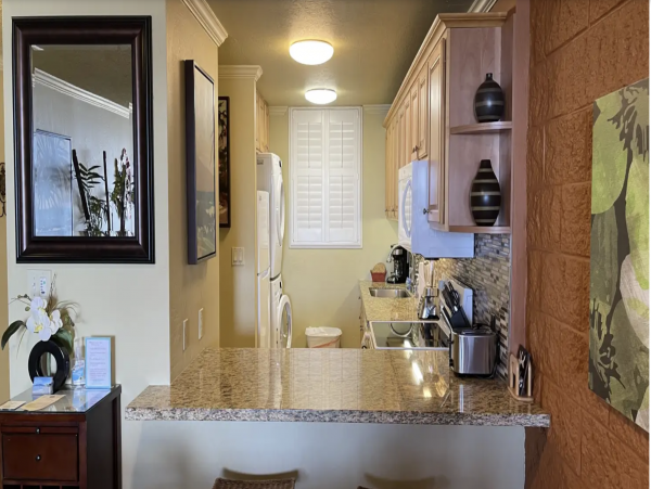 Kihei Vacation Rental Great Price for Five Star Views Oceanfront