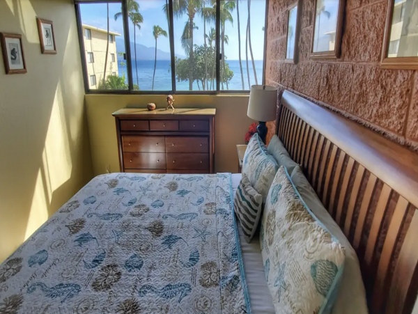 Kihei Vacation Rental Great Price for Five Star Views Oceanfront