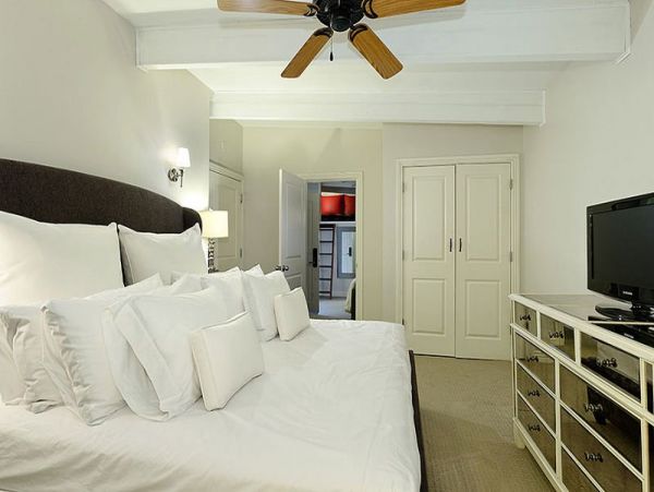 Ten Bedroom Luxury Walk to Lift Home in Aspen
