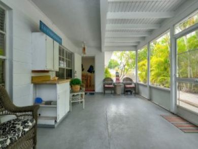 Anna Maria Island Vacation Duplex Sleeps Four Guests. Anna Maria Island Vacation Duplex Sleeps Four Guests.