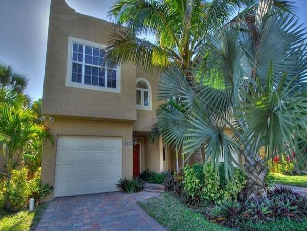 Siesta Key 2 Bedroom Plus Loft Luxury Townhome Private Pool!