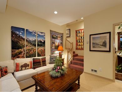 A WOW Interior Four Bedroom Luxury Ski Rental in Aspen - additional view, photo 4
