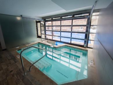 Golden Peak Ski In Ski Out Vail Vacation Rental Sleeps 12