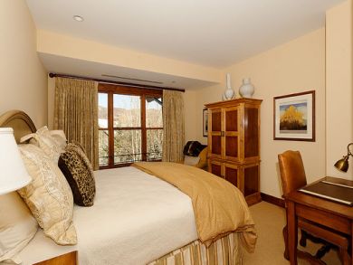 Bedroom with king bed