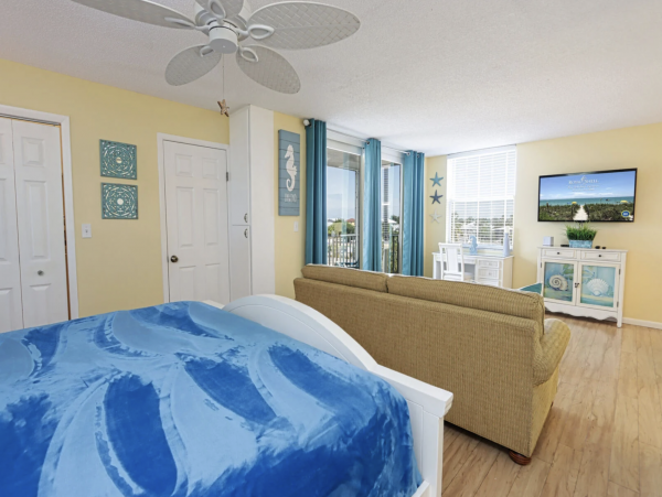 Lovely Bonita Vacation Studio Excellent Amenities