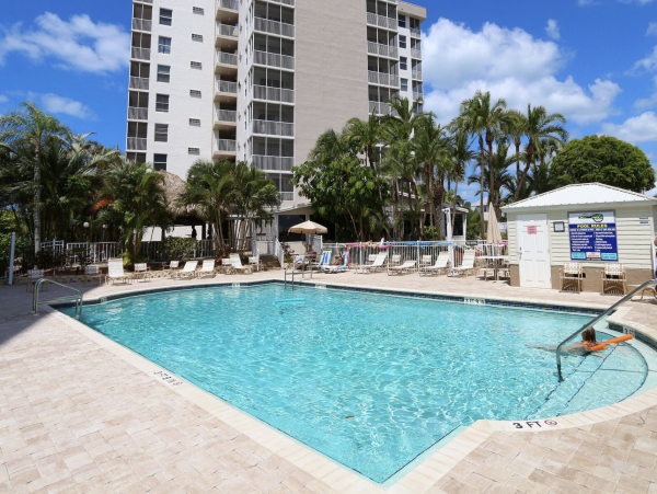 Lovely Bonita Vacation Studio Excellent Amenities
