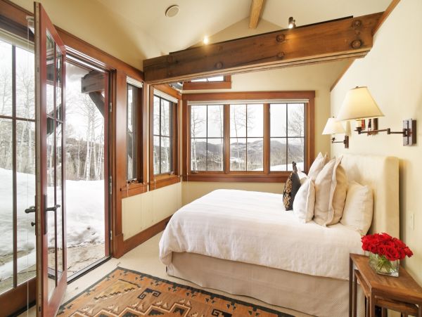 Snowmass Village Vacation Home Ski In/Ski Out Sleeps 17