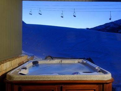 Hot tub on porch