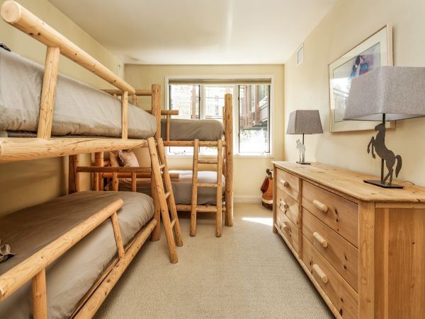 Ski in Ski Out Four Bedroom Vacation Home in Snowmass