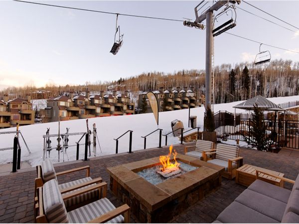 Ski in Ski Out Four Bedroom Vacation Home in Snowmass