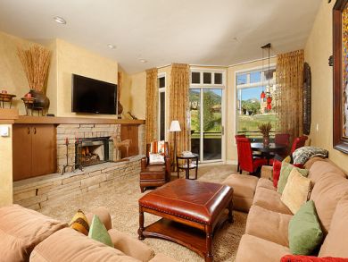 Living room with flat screen TV