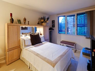 Bedroom 2 with queen bed