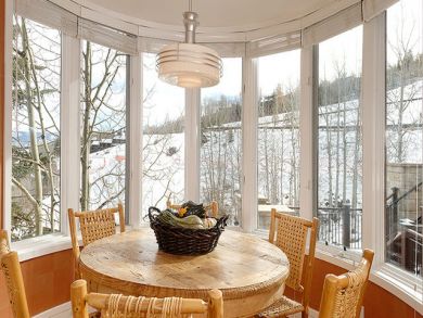 Breakfast nook