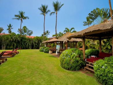 Lahaina Vacation Condo Sleeps Six Guests