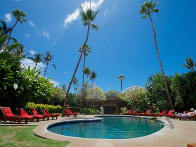 Lahaina Vacation Condo Sleeps Six Guests