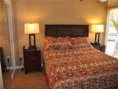 Lahaina Vacation Condo Sleeps Six Guests