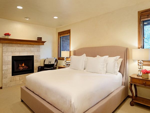 Snowmass Luxury Ski Rental Home with Six Bedrooms