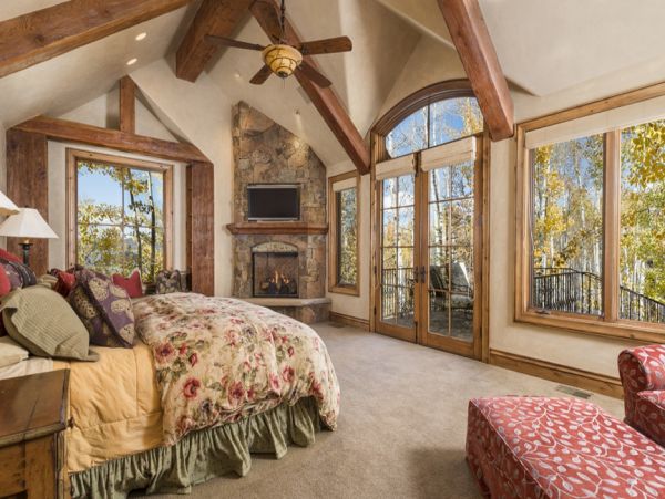 Luxury Snowmass Rental Home with Private Hot Tub Sleeps 10