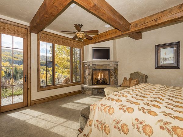 Luxury Snowmass Rental Home with Private Hot Tub Sleeps 10
