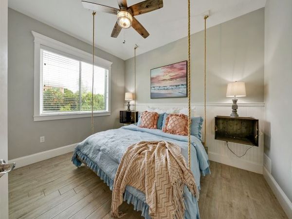 One of the Few Five Bedroom Rentals on Anna Maria Island