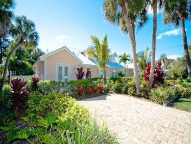 Front view of property