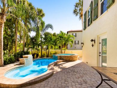 Luxury Anna Maria Rental  3 Bedrooms Sleeps 6