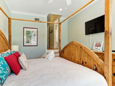 Luxury Anna Maria Rental  3 Bedrooms Sleeps 6