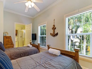 Luxury Anna Maria Rental  3 Bedrooms Sleeps 6