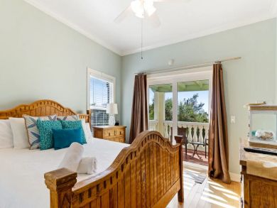 Luxury Anna Maria Rental  3 Bedrooms Sleeps 6