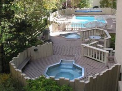 Shared pool & hot tub