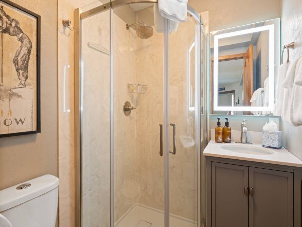 Luxury Vail Condo One-Bedroom in Lionshead Village