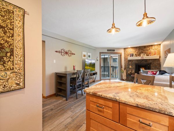Luxury Vail Condo One-Bedroom in Lionshead Village