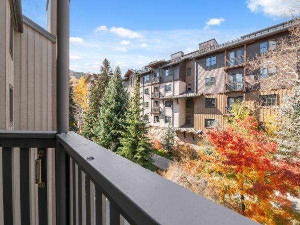 Luxury Vail Condo One-Bedroom in Lionshead Village