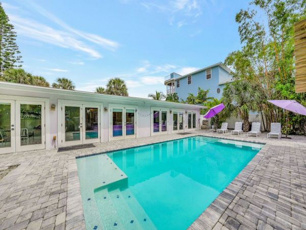 Anna Maria Island Rentals Sleep 6 Guests