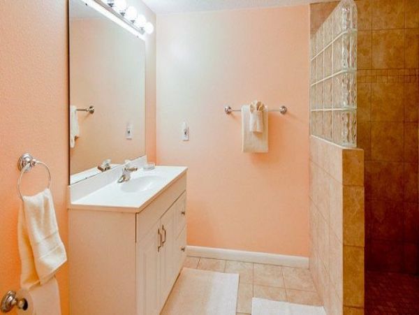 Lovely 2 Bedroom Vacation Condo in Holmes Beach