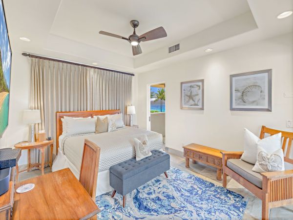Oceanfront Luxury Beach Retreat in Kaanapali, Maui