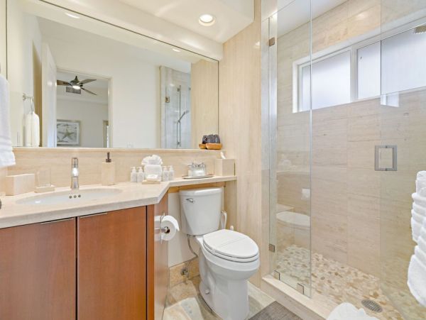 Oceanfront Luxury Beach Retreat in Kaanapali, Maui