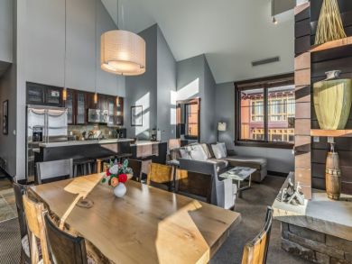 Snowmass Village Vacation Condo Sleeps Eight Guests