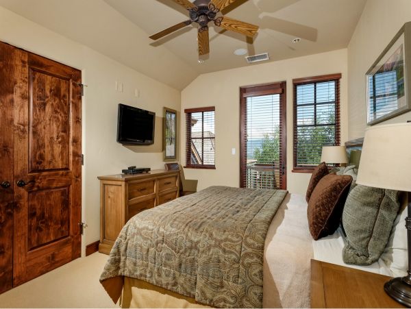 Luxury 4 Bedroom Snowmass Village Vacation Rental Sleeps 10