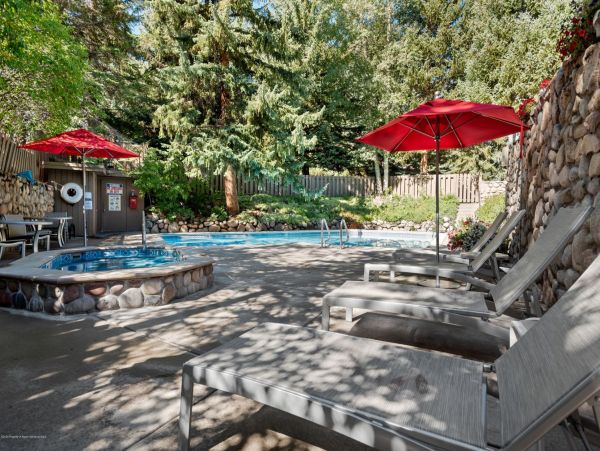 Luxury Aspen Three Bedroom For Rent