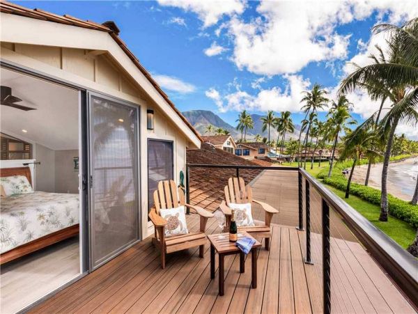 Maui Oceanfront Vacation Rental - Maui Family Beachfront Home with Panoramic Views