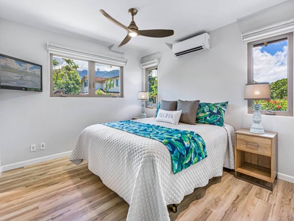 Three Bedroom Beach Rental Sleeps 6 Partial Ocean Views