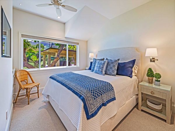 Charming Lahaina Oceanfront Vacation Town Home