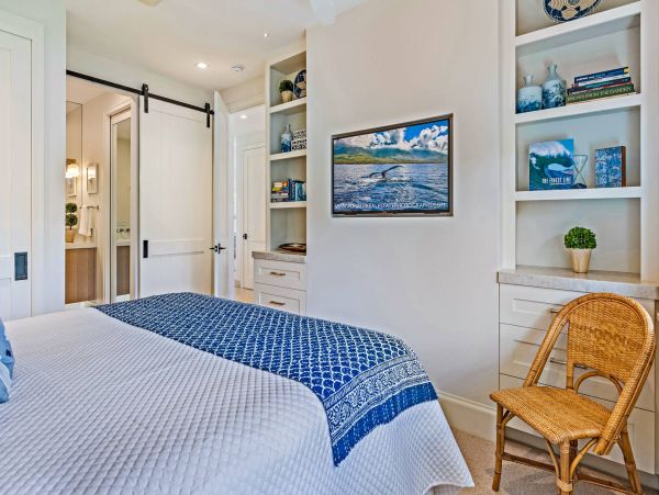 Charming Lahaina Oceanfront Vacation Town Home