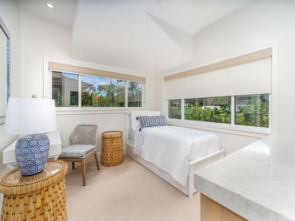 Charming Lahaina Oceanfront Vacation Town Home